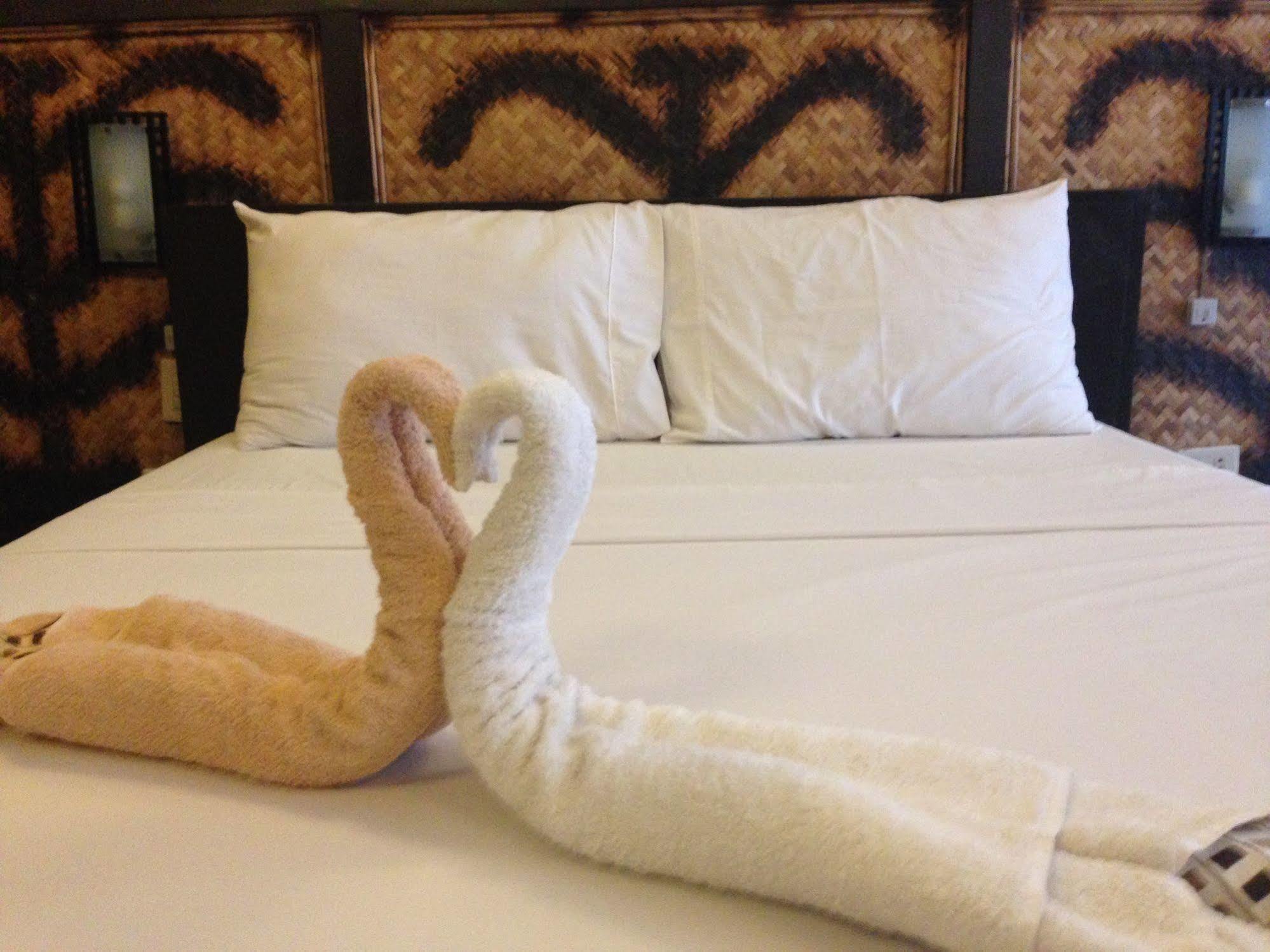 Eclipse Resort Manoc-Manoc Luaran gambar